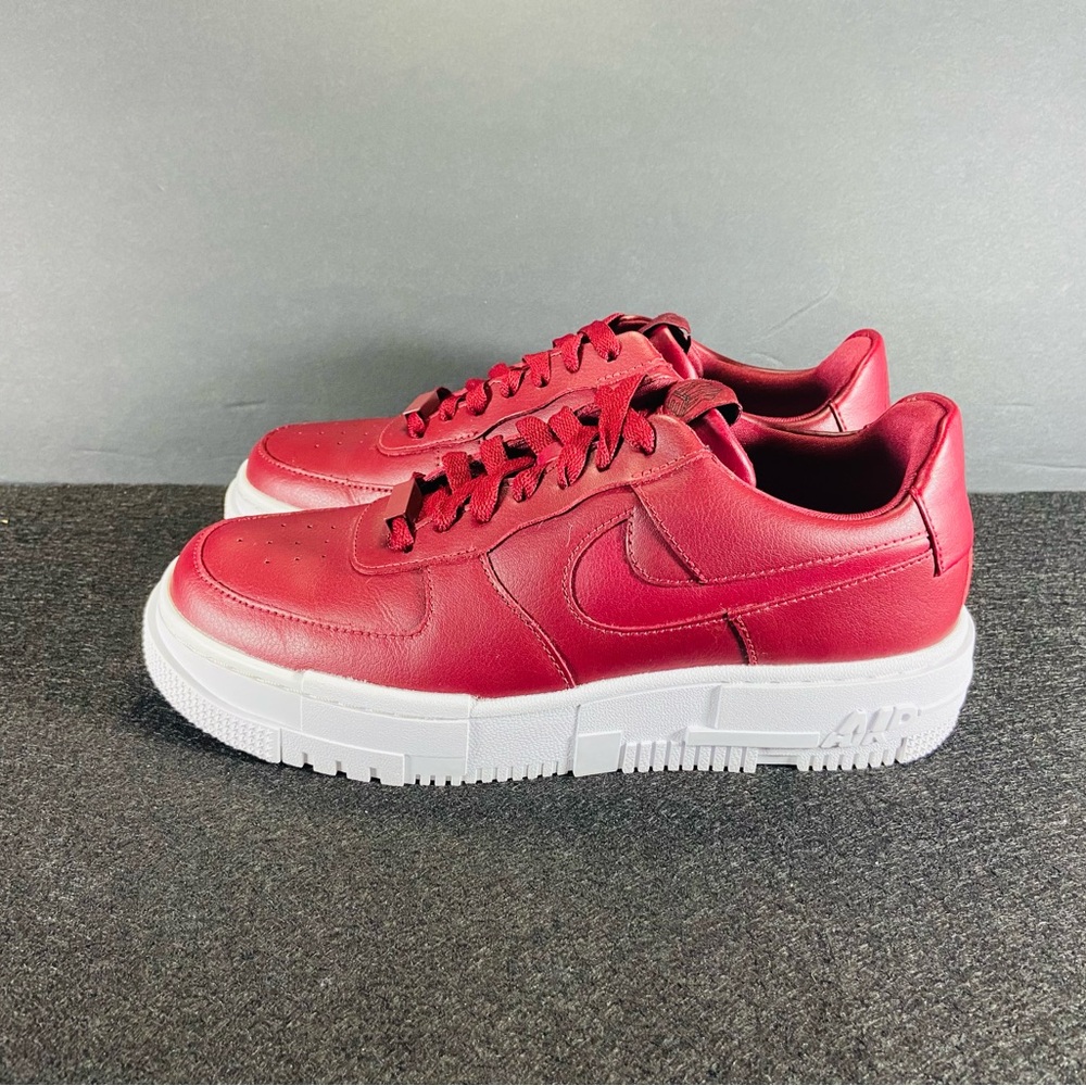 Wmns Air Force 1 ' Pixel Team Red '